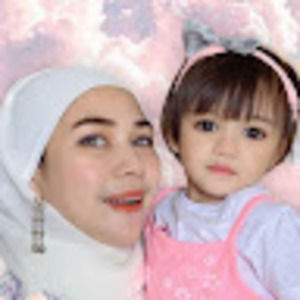 Meet your Posher, Mommy